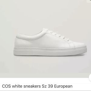 COS White Sneakers Sz 39. Fits US 8.5